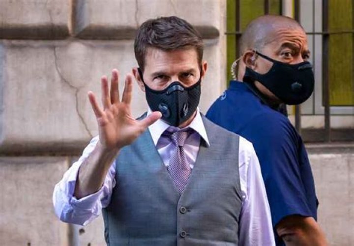 Tom Cruise Is Under Fire For Potentially Breaking a CDC Guideline Himself